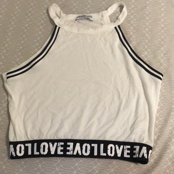 Crop top - Picture 1 of 1